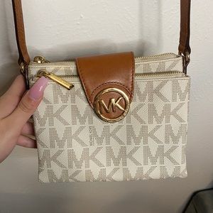 Michael Kors crossbody